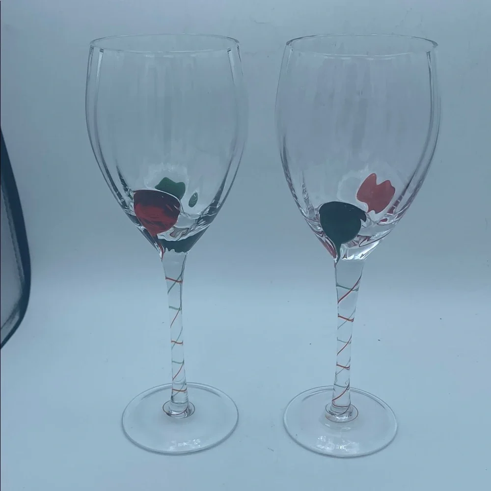 Pier 1 one swirled 9” wine glasses w/ green red teardrop design and swirled stem
